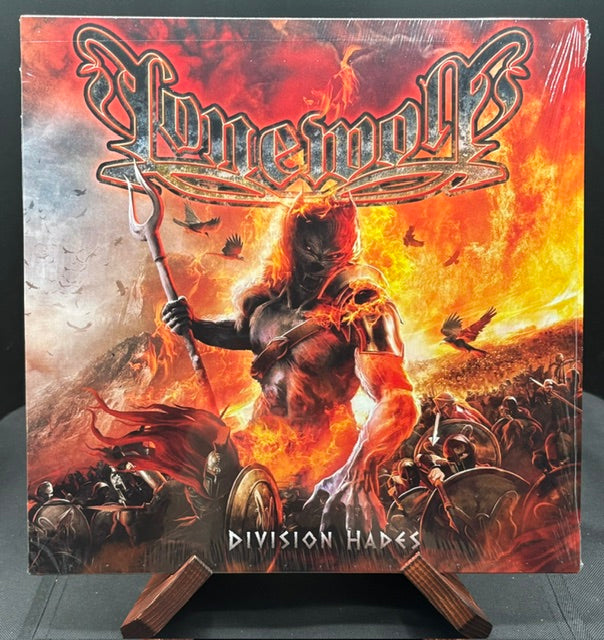 Lone Wolf - Division Hades (open in shrink)
